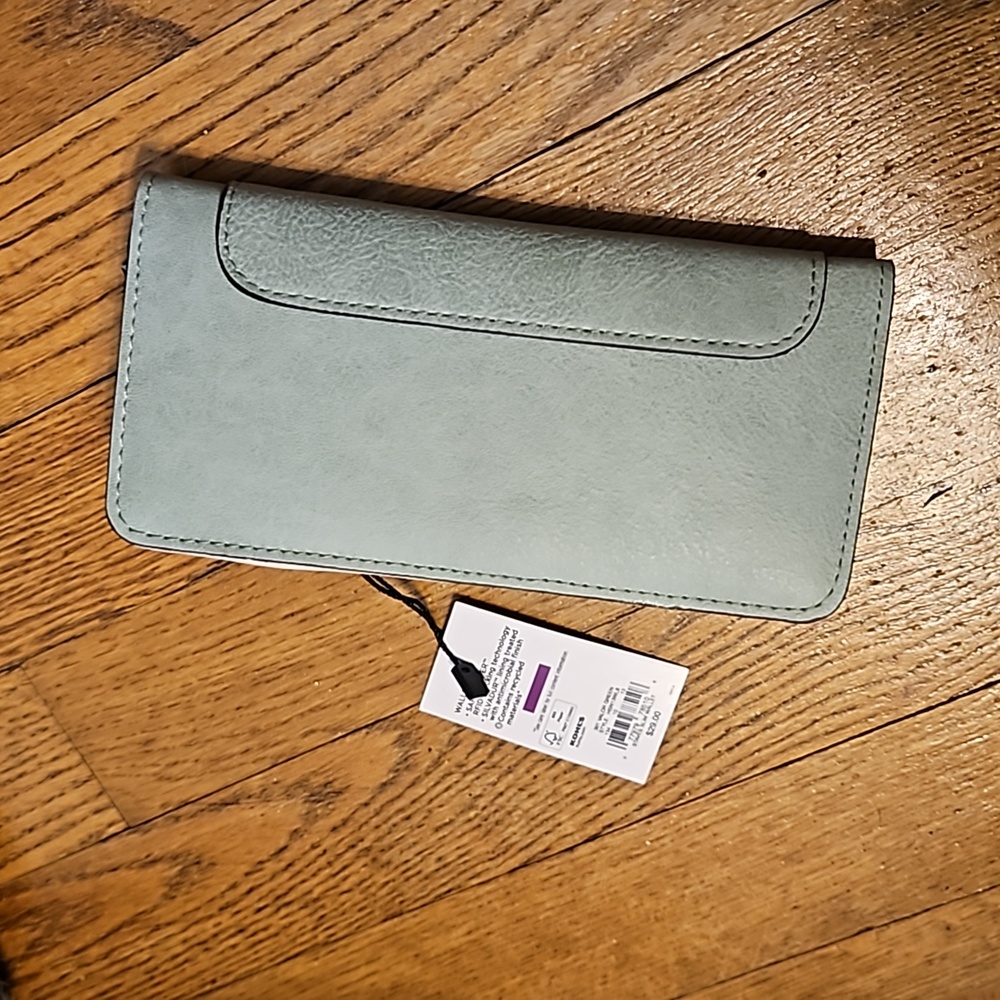 Brand new wallet